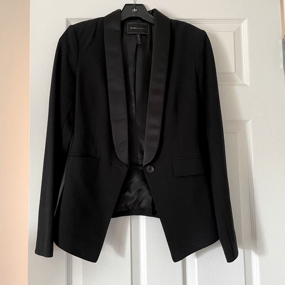 COPY - BCBGMAXAZRIA Black Tuxedo jacket